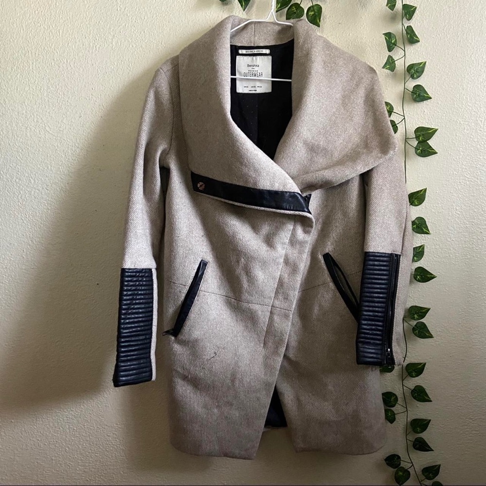 Bershka - Beige/Taupe Coat with Leather Sleeves & Trim